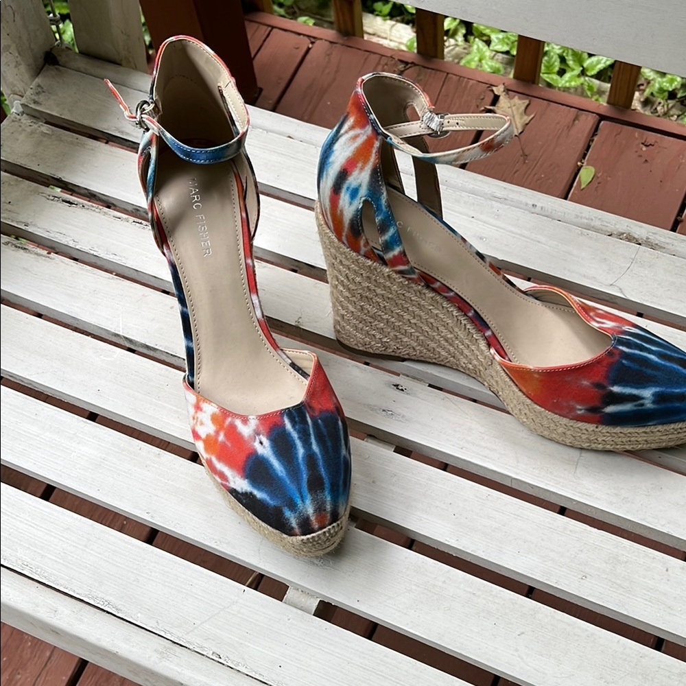 Marc Fisher Red and Blue Wedge Sandals
